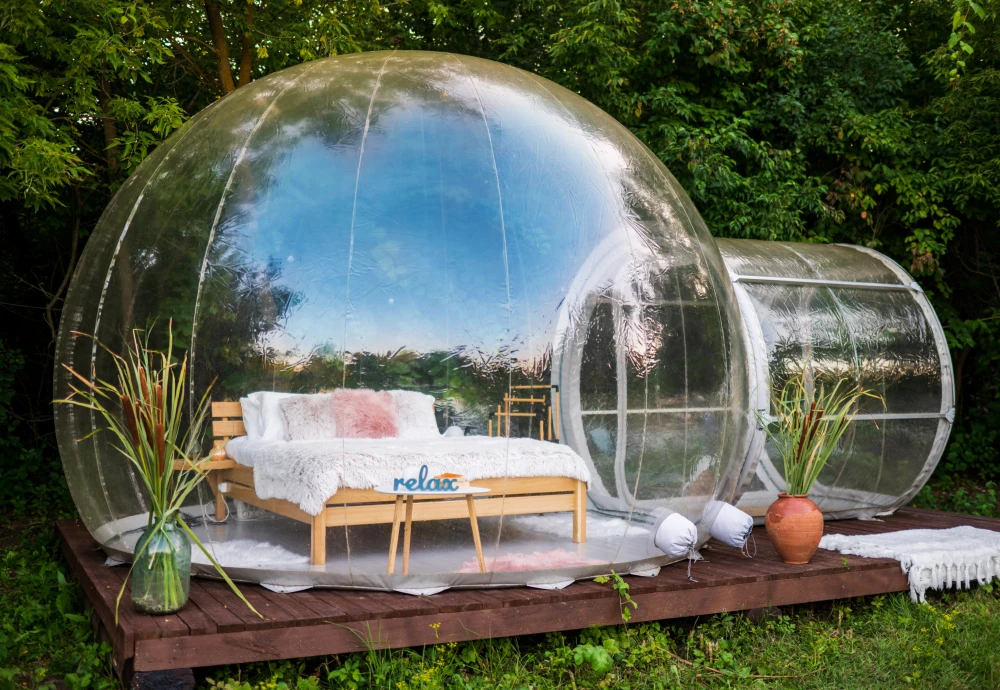 small bubble tent