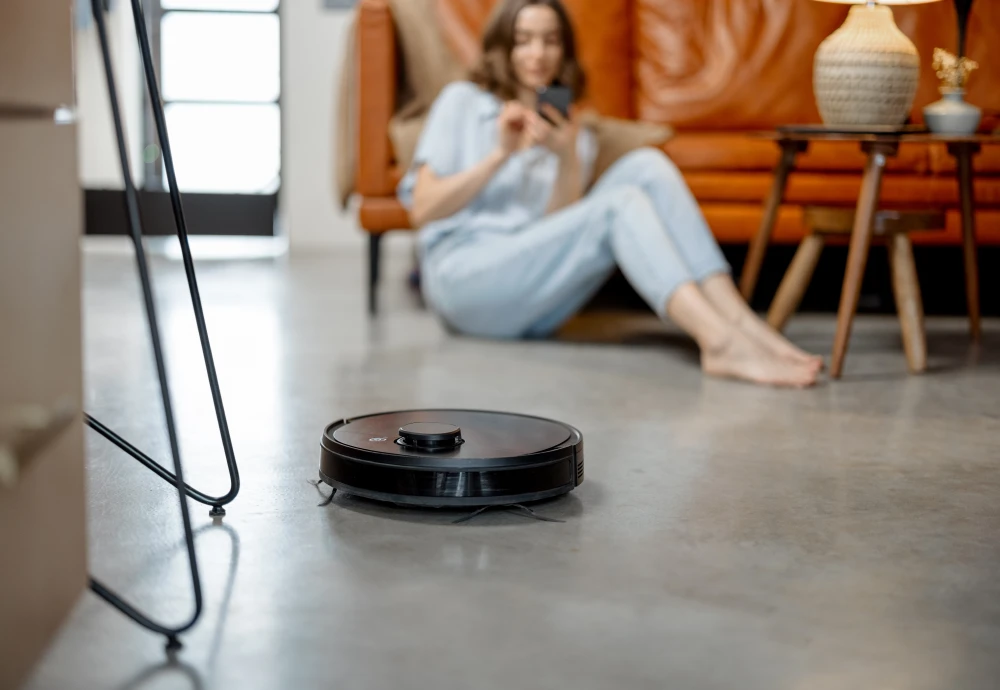 robot vacuum cleaner sweeping and mopping